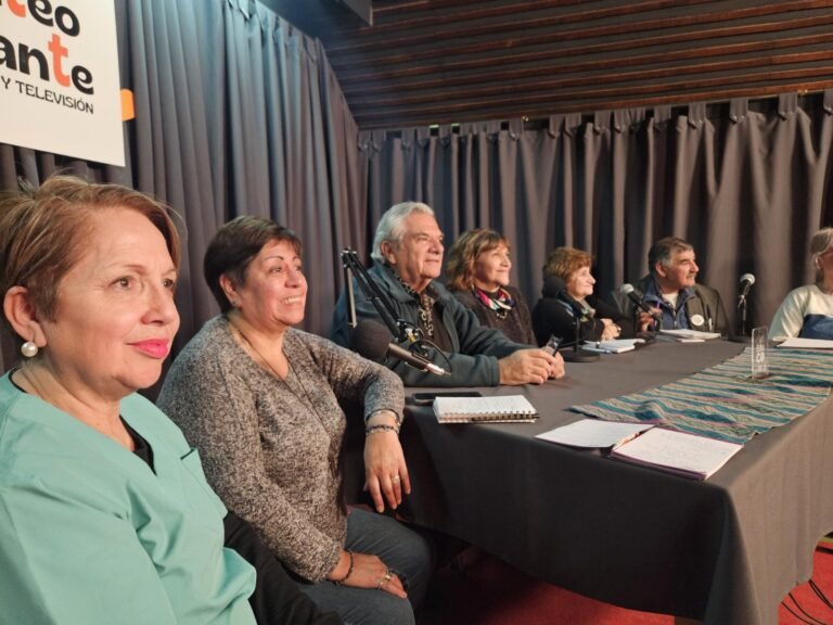 Adultos mayores realizaron su primer streaming