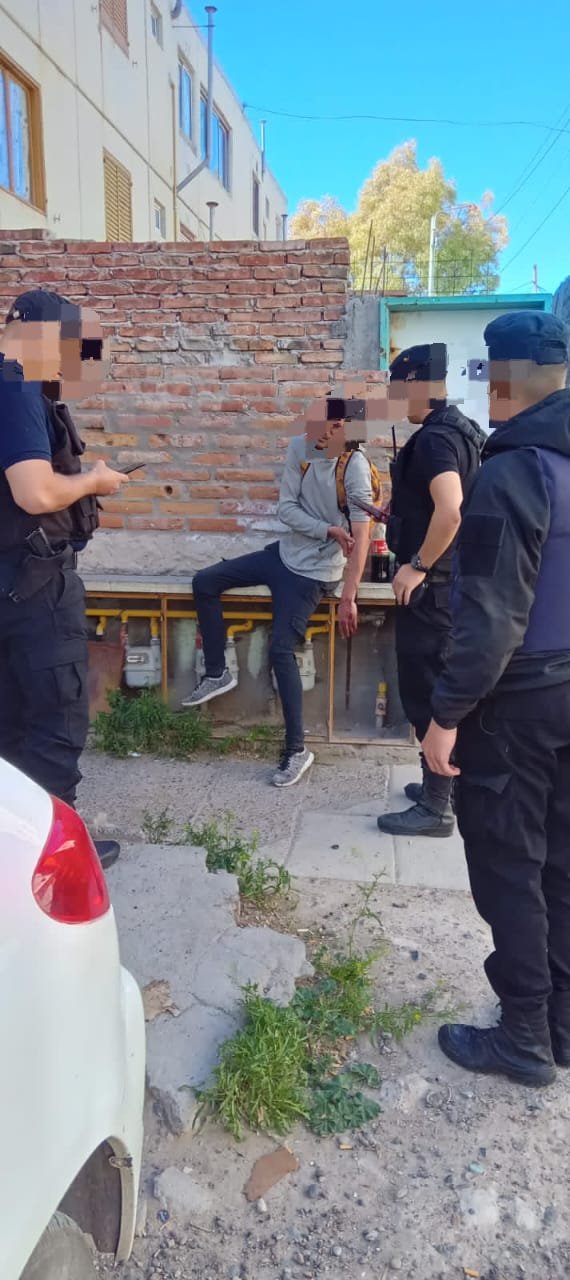 Recibió un tiro en su mano pero no quiso brindar más información