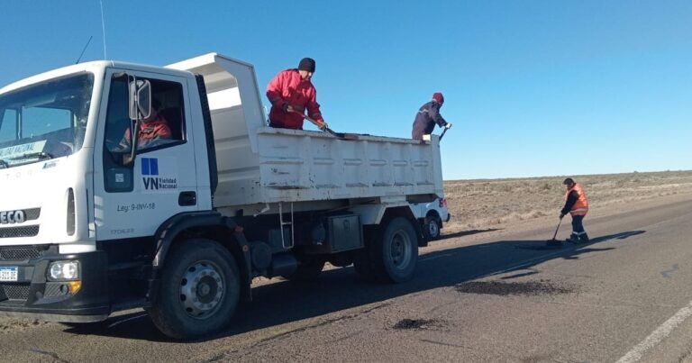 Vialidad Nacional continúa con los trabajos de bacheo en las rutas de Chubut