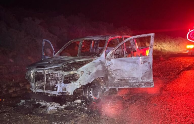 Viajaba junto a su bebé de 6 meses y se les prendió fuego la camioneta