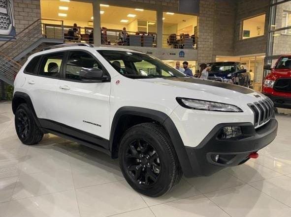 Desvalijaron una casa en Rada Tilly: se llevaron computadoras, perfumes y hasta una camioneta