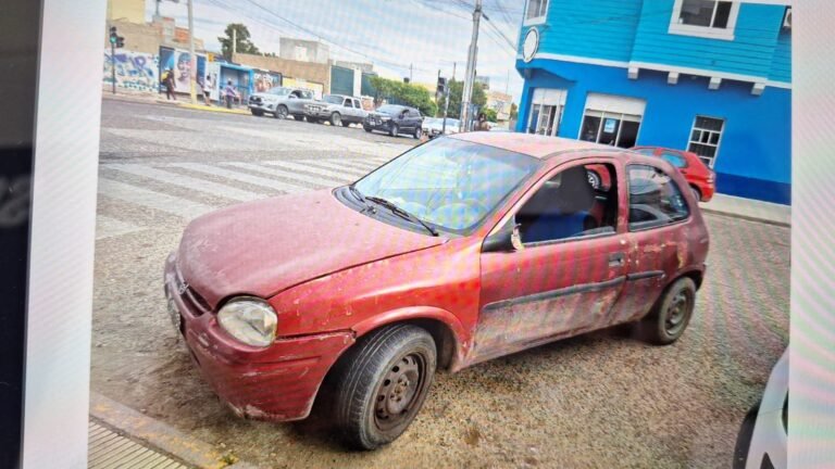 Pide recuperar el auto que le robaron: “Uno trabaja para tener sus cosas y que pase esto da bronca”