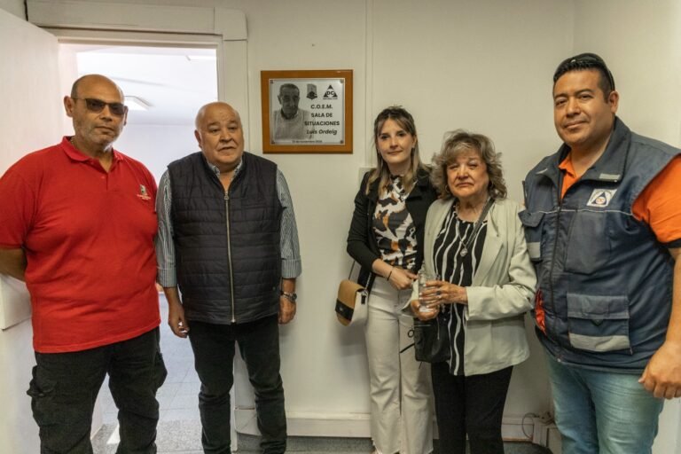 Defensa Civil festejó su aniversario con un homenaje a Luis Ordeig