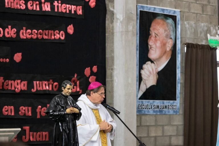 A 11 años de su fallecimiento, recordaron al Padre Corti con una misa