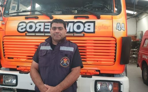 Bomberos Voluntarios comenzaron la colecta de golosinas para Navidad: “Todos podemos ayudar”