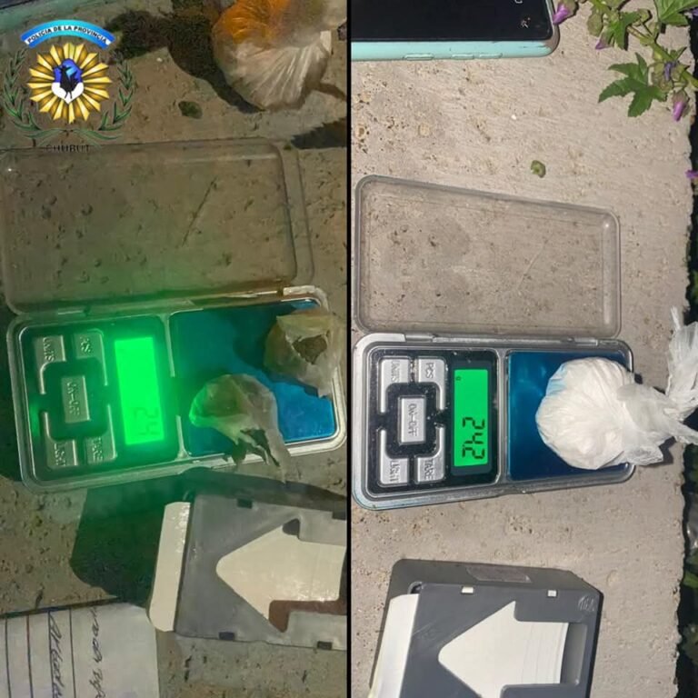 En una recorrida policial los descubrieron con marihuana y cocaína
