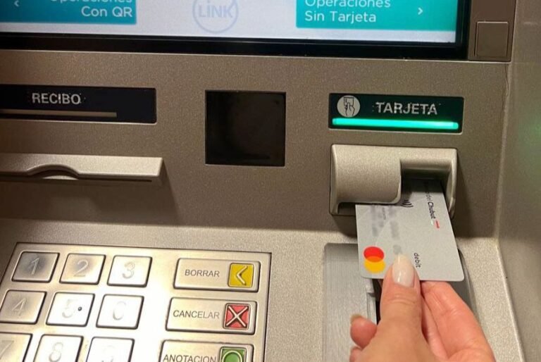 Depositarán el jueves 5 los haberes de agentes activos y pasivos de la provincia