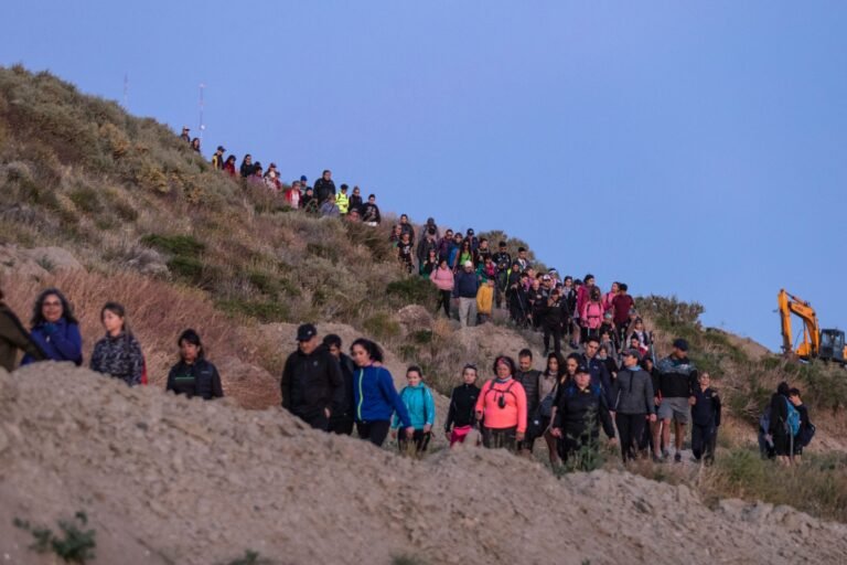 Más de 130 personas disfrutaron del Trekking de la Luna 