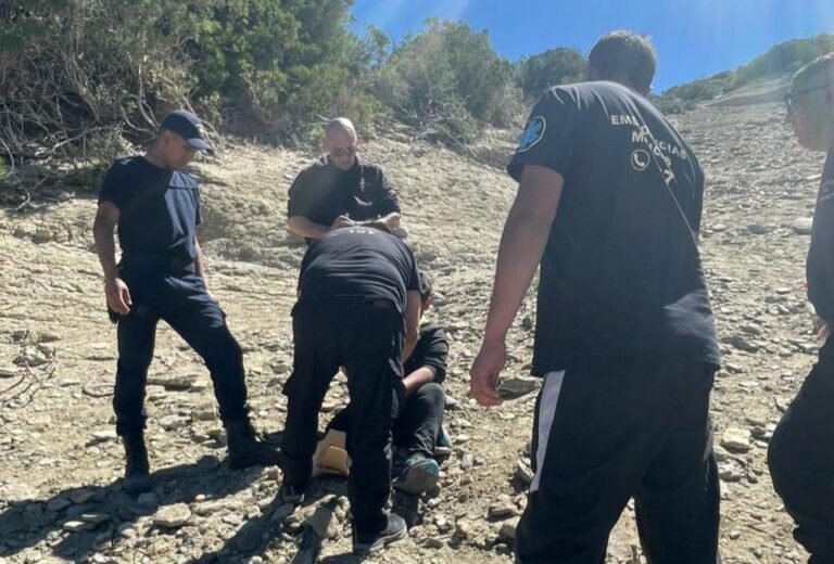 Un menor se cayó en el Pico Salamanca, resultó herido y debió ser rescatado