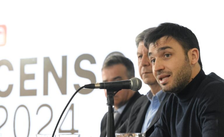 “Se acabó el tiempo de los estafadores que les robaban a los contribuyentes”