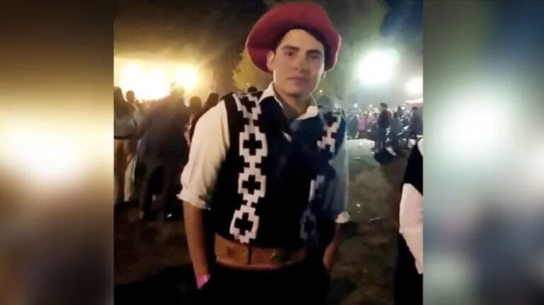 A pie, a caballo y en helicóptero: sigue la búsqueda del criancero desaparecido que cayó al río