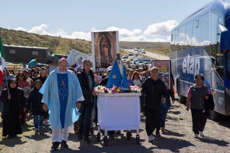 Sarmiento celebró los 35 años de la peregrinación a la Puerta de la Virgen