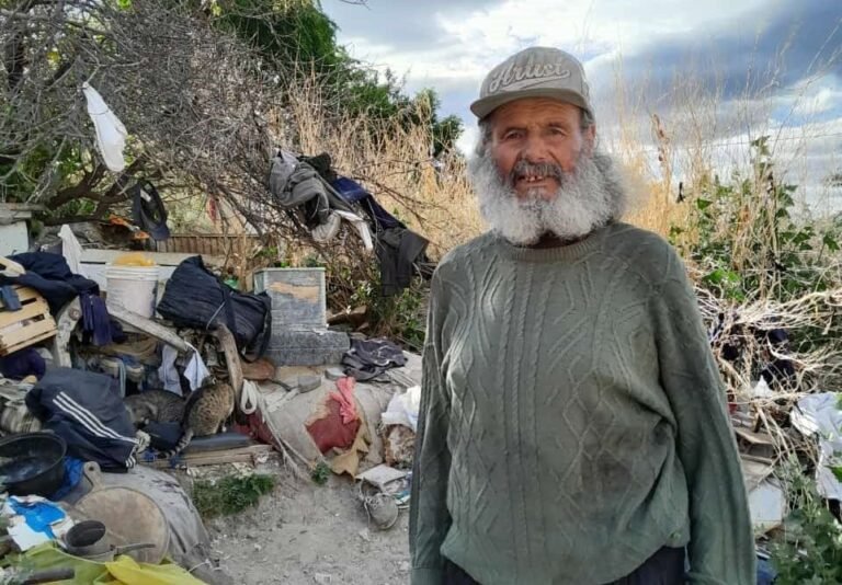 Juntan alimentos y víveres para un vecino de Palazzo y sus mascotas