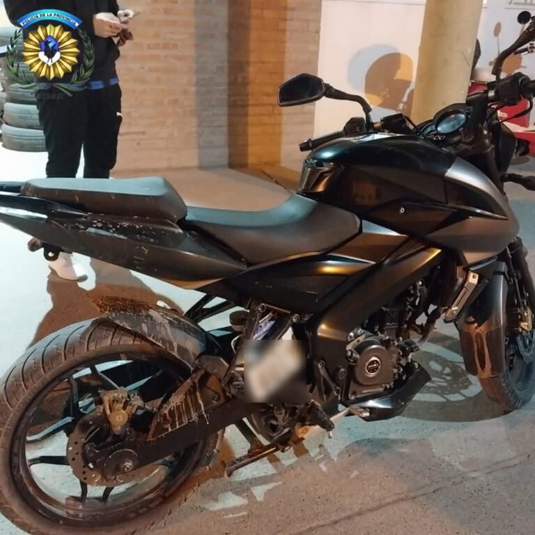 Tras una persecución, recuperaron una moto robada