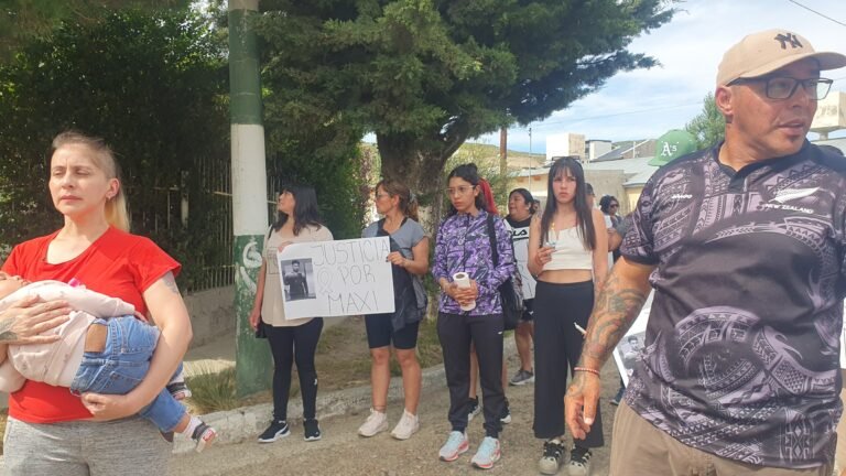 “Justicia para Maxi: nueva marcha en Laprida para que el crimen no quede impune”