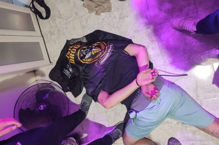 Desafectaron a un policía que estaba vinculado al cultivo de cannabis y a la venta de drogas