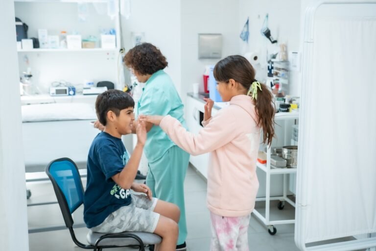 El Centro de Salud Dr. René Favaloro refuerza la vacunación para niños y embarazadas 