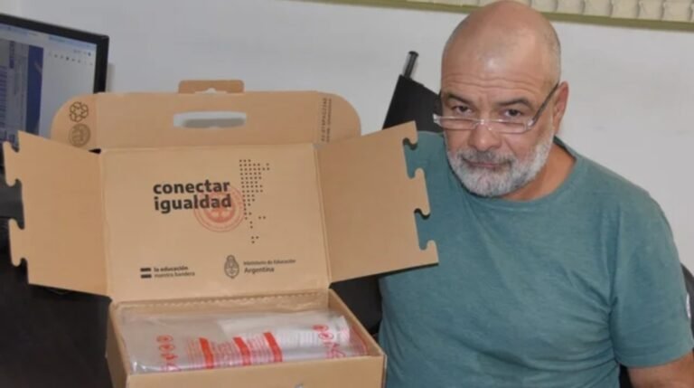 Compró una netbook por Mercado Libre y le enviaron una de Conectar Igualdad