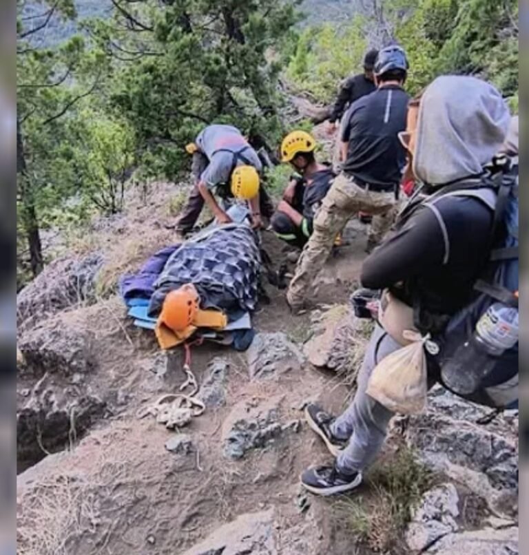 Una roca cayó sobre un turista y le provocó fractura expuesta de cadera