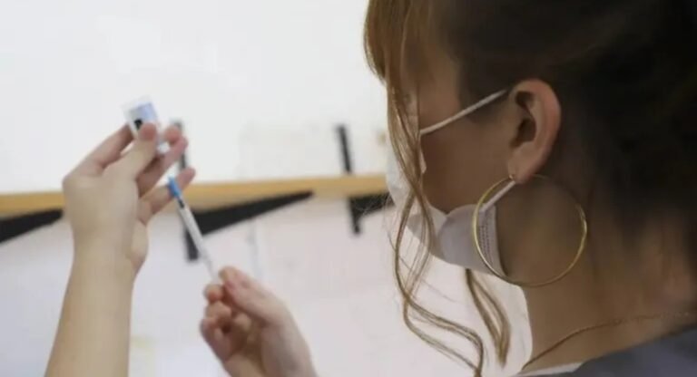 Argentina producirá y exportará una vacuna innovadora contra el neumococo