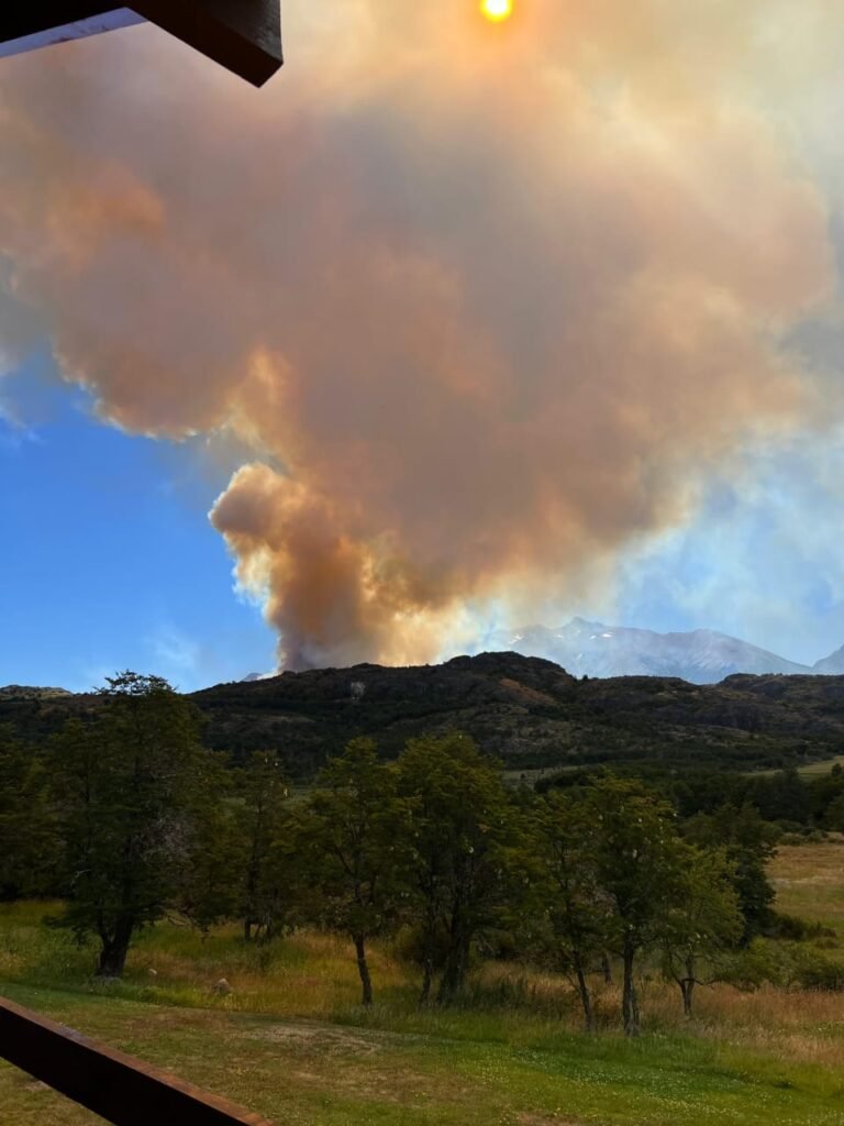 El incendio en Atilio Viglione ya consumió más de 1.000 hectáreas