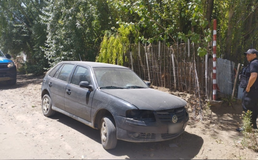 Encontraron un auto que había sido robado hace una semana