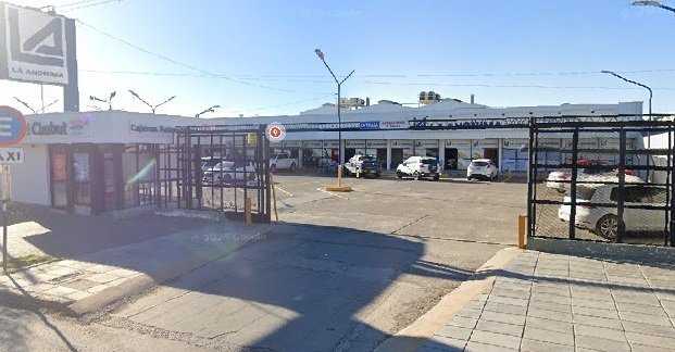 Intentó robar en un supermercado con su bebé en brazos