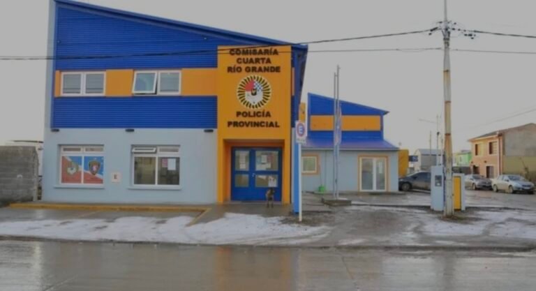 Tierra del Fuego: denuncian a un comisario por abuso sexual