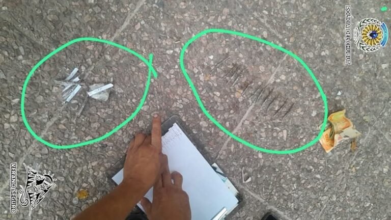 La atraparon con 17 cigarrillos de marihuana en la riñonera