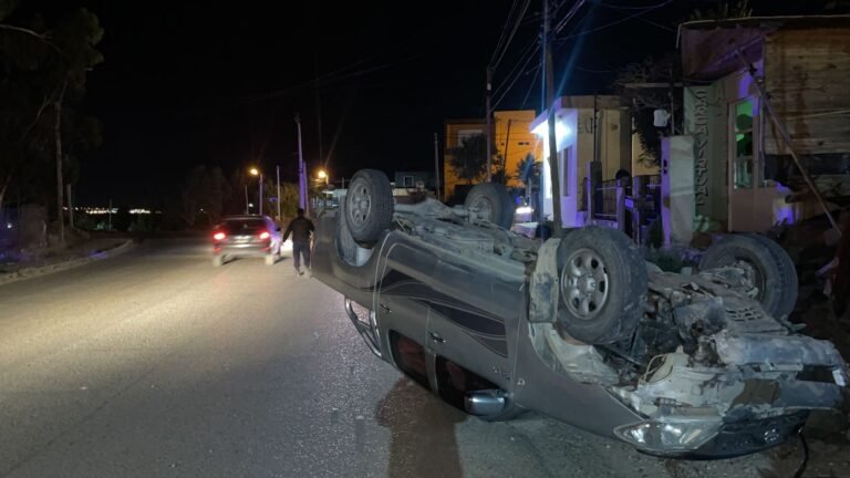 Manejaba alcoholizado y dijo que volcó por esquivar unos caballos 