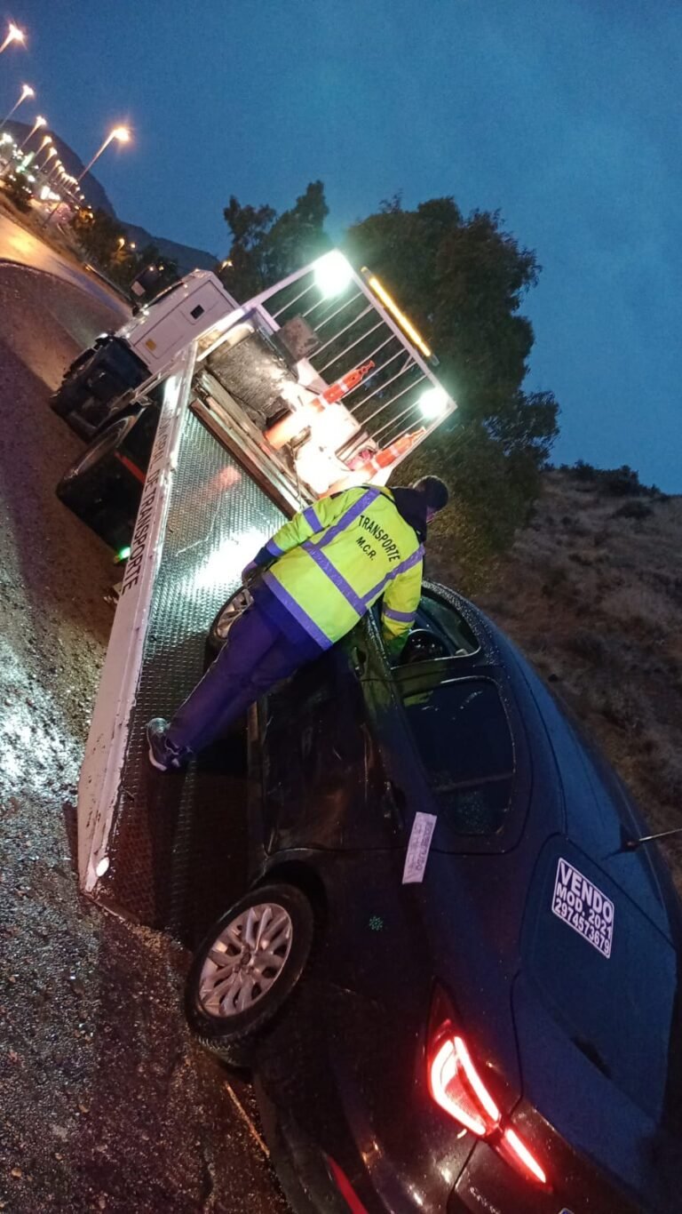 Manejaba borracho, se cruzó de carril y chocó a otro auto