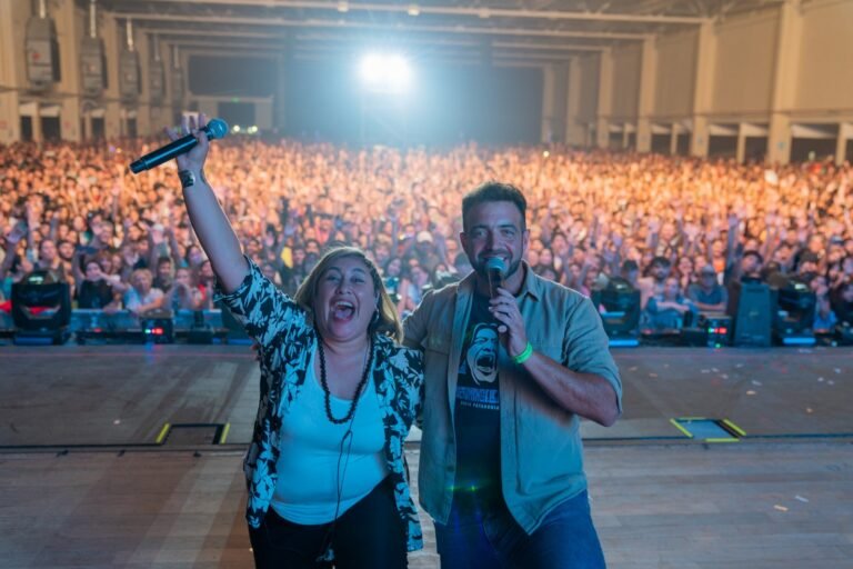 Alrededor de 25.000 comodorenses disfrutaron y vibraron con los shows musicales 