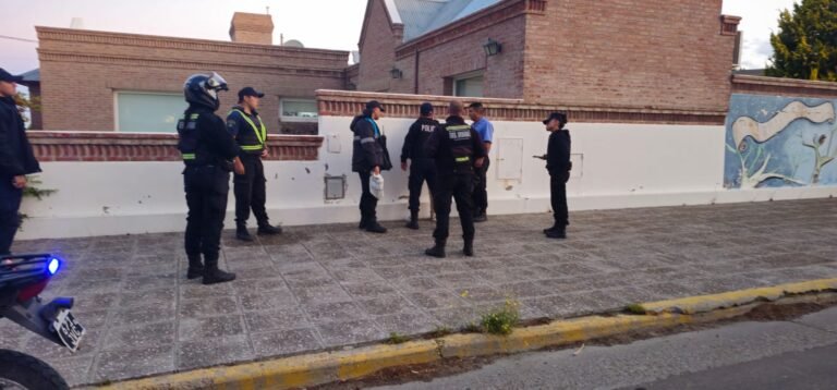 Estaba prófugo en Salta y lo encontraron caminando por Rada Tilly