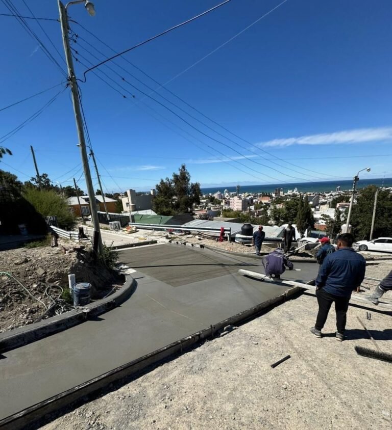 Continúa la recuperación de la trama vial en distintos sectores de la ciudad