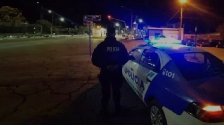 Le robaron el celular a los tiros y lo recuperó corriendo al ladrón con un cuchillo