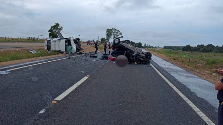 Tragedia en Uruguay: dos argentinos murieron al chocar de frente con una camioneta