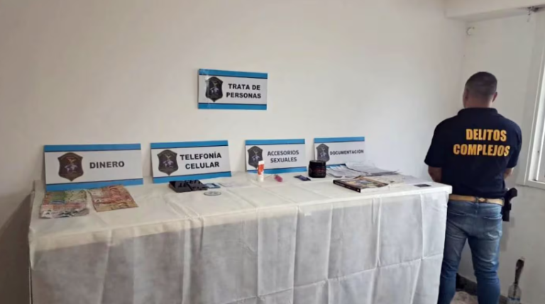 Detuvieron a un hombre por explotar sexualmente a su novia de 20 años