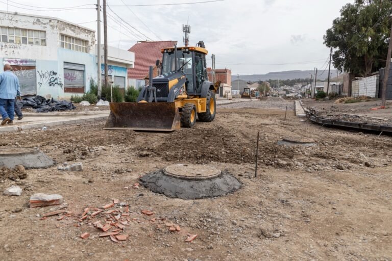 Avanzan con obras en los barrios Juan XXIII, Pietrobelli y Km 3