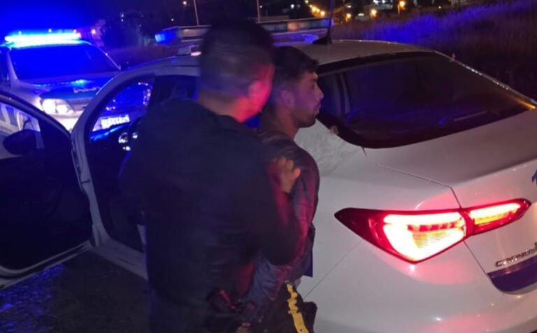 Intentaron robar barras de hierro de un corralón y los delataron