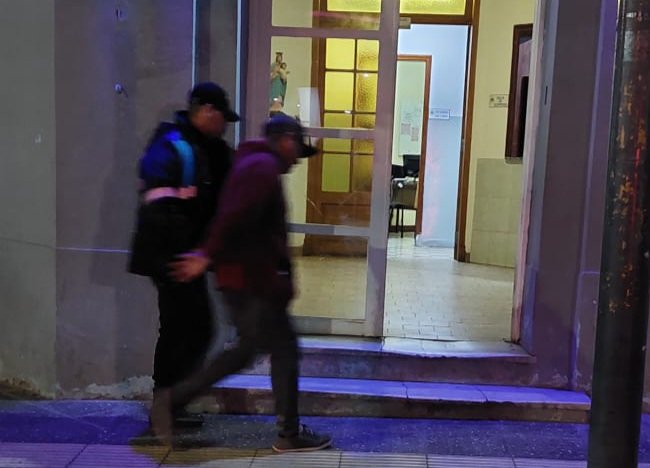 Atraparon a un sujeto que había cometido un robo y estaba prófugo