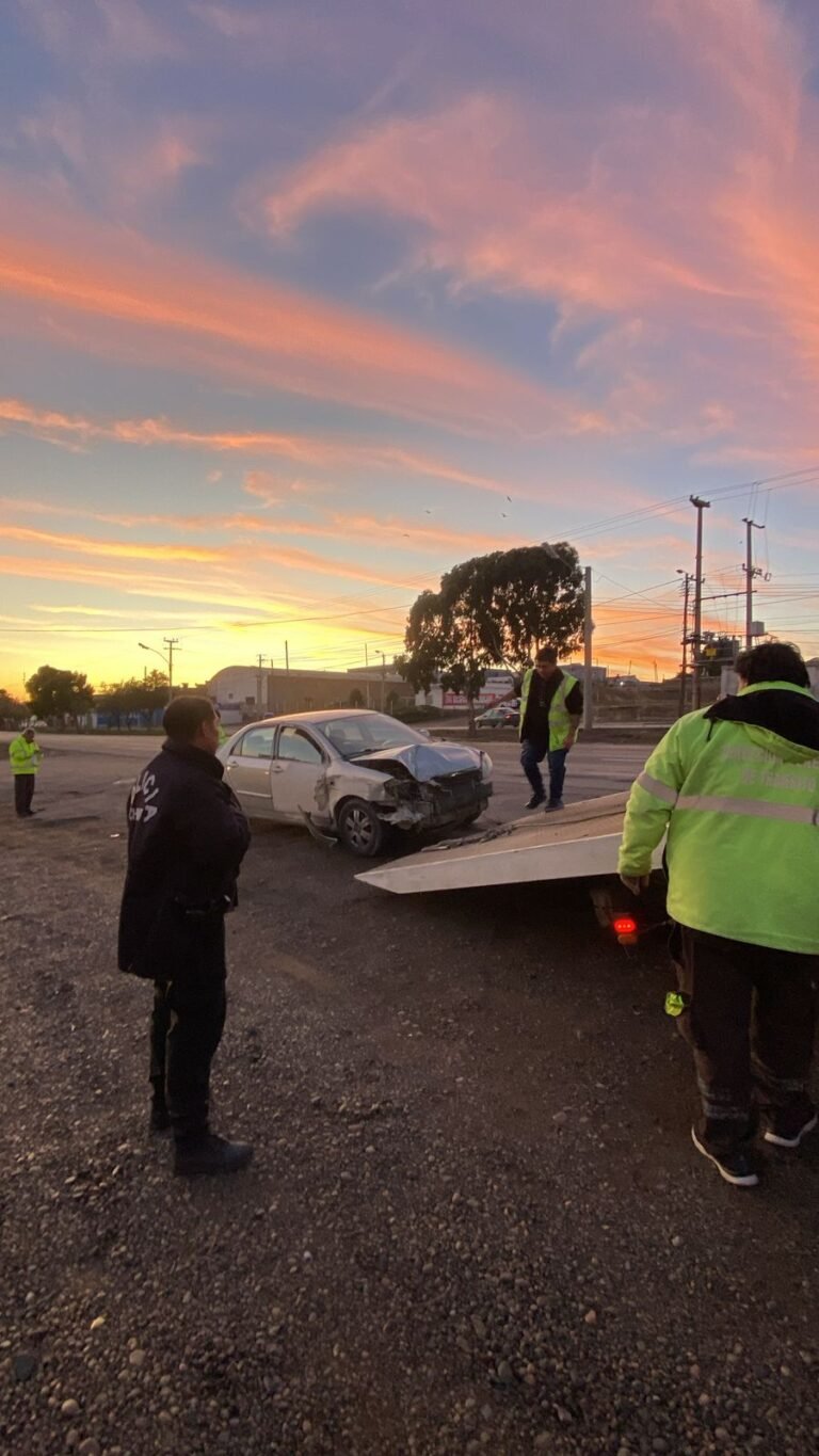 Conducía alcoholizado y chocó con otro vehículo