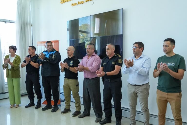 La Policía del Chubut se capacitó en verificación e identificación de automotores