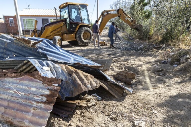 Ocupó una manzana con varios lotes y parte de una calle