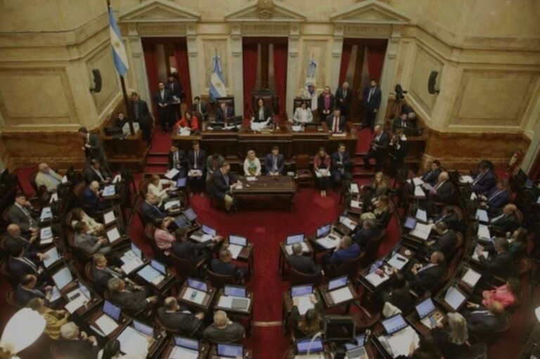 Los senadores pasarían a cobrar 9 millones de pesos: vence el congelamiento de las dietas