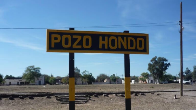 Un joven se cayó de una camioneta y murió tras golpearse la cabeza contra el asfalto