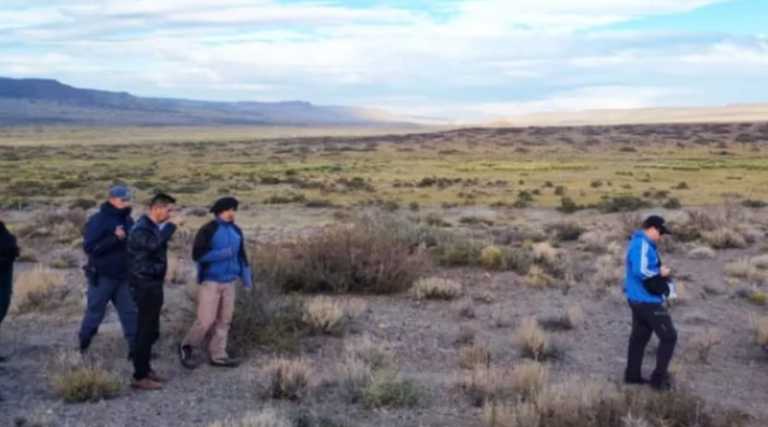 Un trabajador rural encontró el cuerpo de un hombre y sospechan que llevaba más de un mes muerto