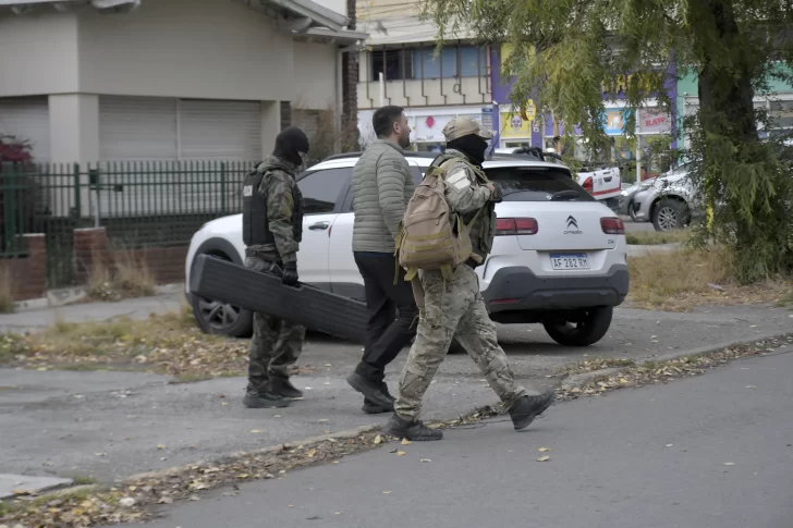 Se atrincheró en un edificio y amenazó con hacer volar todo: “Fue una persona que tuvo un mal día”