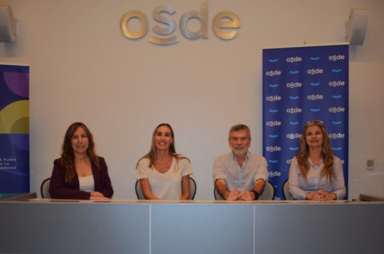 Municipio y Fundación OSDE promueven capacitación para cuidadores en el “Arte de Cuidar”