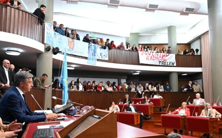 Aprobaron el acuerdo para la reconversión de Cerro Dragón en un yacimiento no convencional