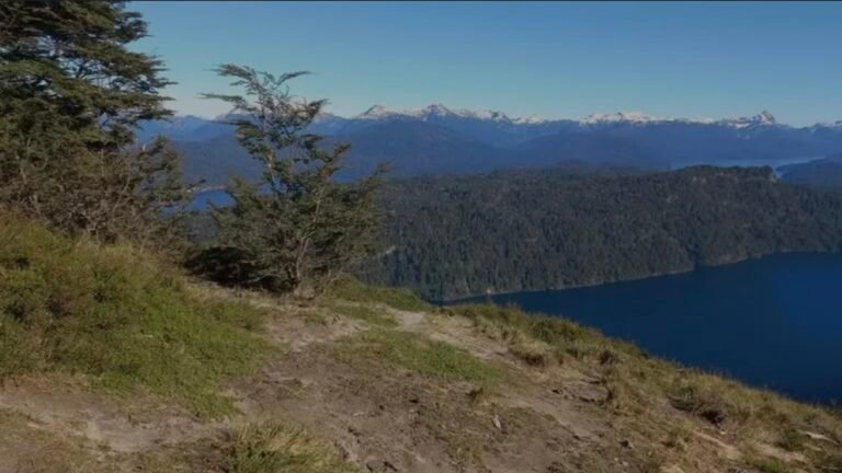 Encontraron un cuerpo en Villa La Angostura: investigan si se trata de Ezequiel Vergara, el joven buscado